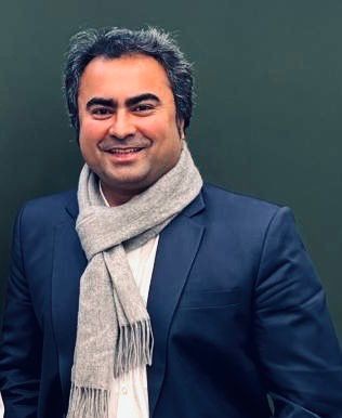 Portrait de Mayank S. Jha.