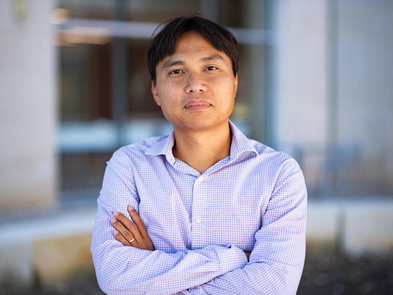 Portrait of Thinh T. Doan